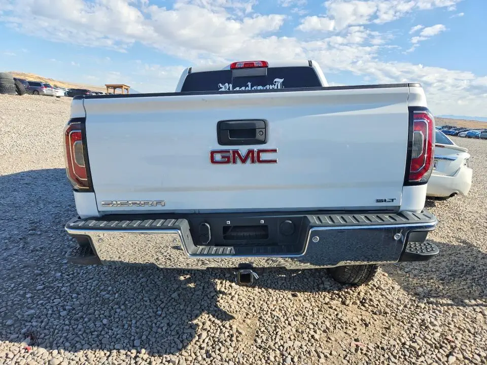 2018 GMC SIERRA K1500 SLT  