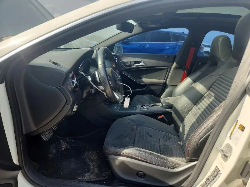 2015 MERCEDES-BENZ CLA 250  