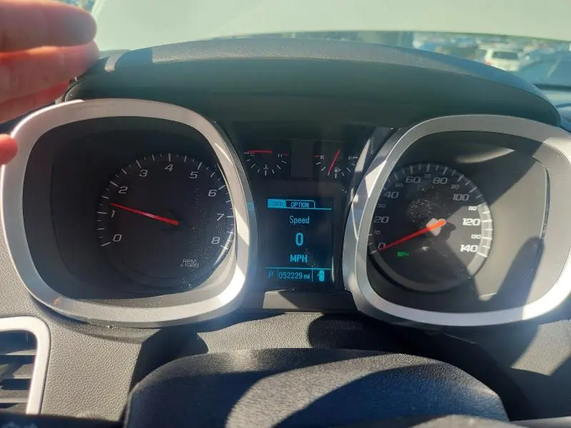2017 CHEVROLET EQUINOX LT  