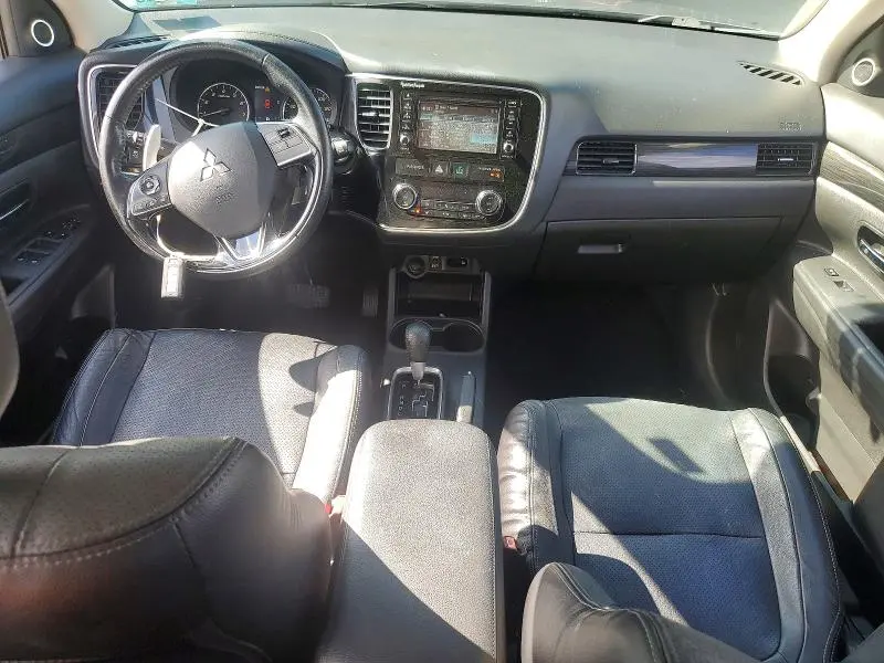 2016 MITSUBISHI OUTLANDER GT  