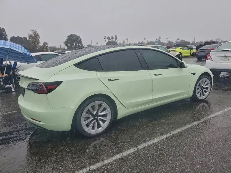 2021 TESLA MODEL 3   