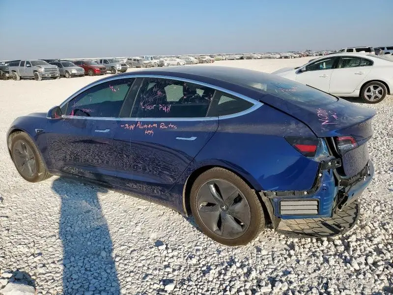 2018 TESLA MODEL 3   