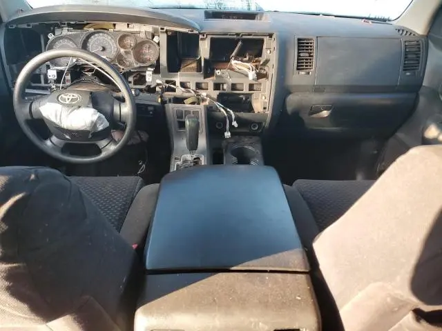 2011 TOYOTA TUNDRA CREWMAX SR5  