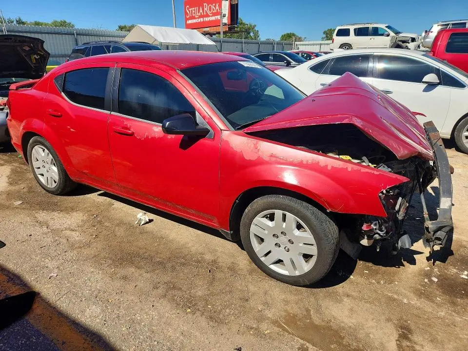 2013 DODGE AVENGER SE  