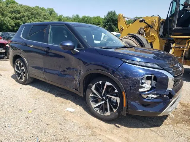2024 MITSUBISHI OUTLANDER SE  