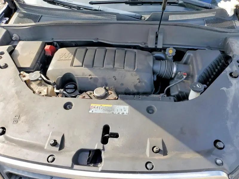 2014 GMC ACADIA SLE  