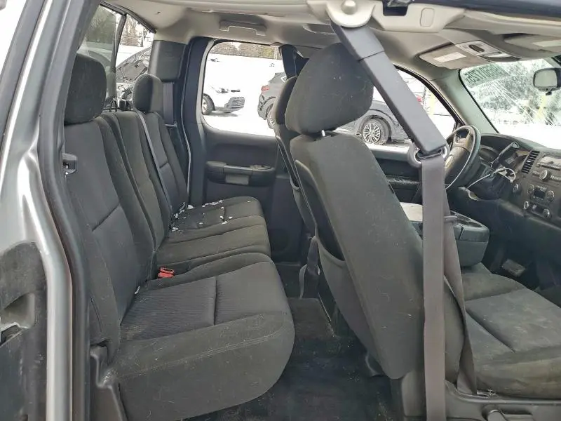 2011 CHEVROLET SILVERADO K1500 LT  