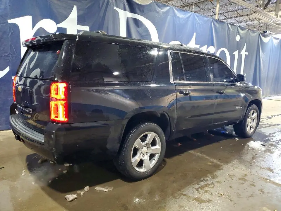 2017 CHEVROLET SUBURBAN K1500 LS  