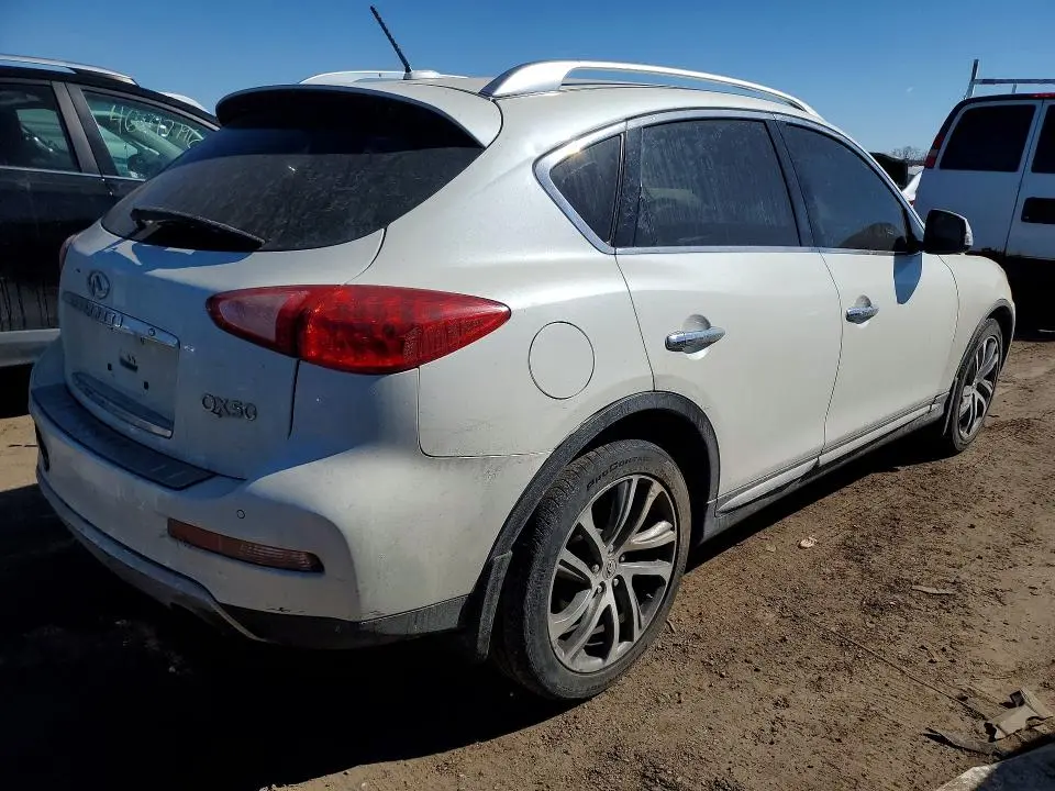 2017 INFINITI QX50 BASE  