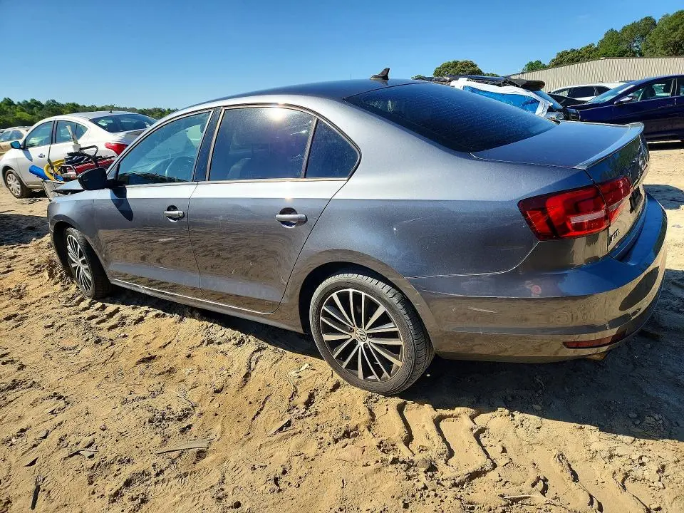 2015 VOLKSWAGEN JETTA SE  