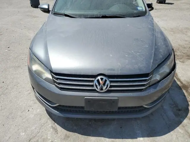 2012 VOLKSWAGEN PASSAT SE