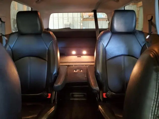 2012 GMC ACADIA SLT-1  