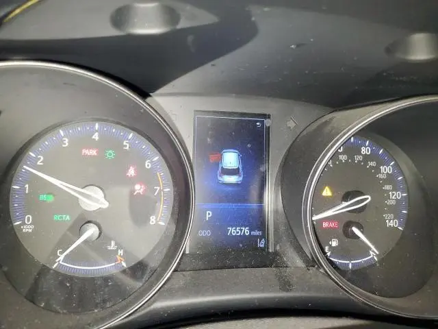 2018 TOYOTA C-HR XLE  