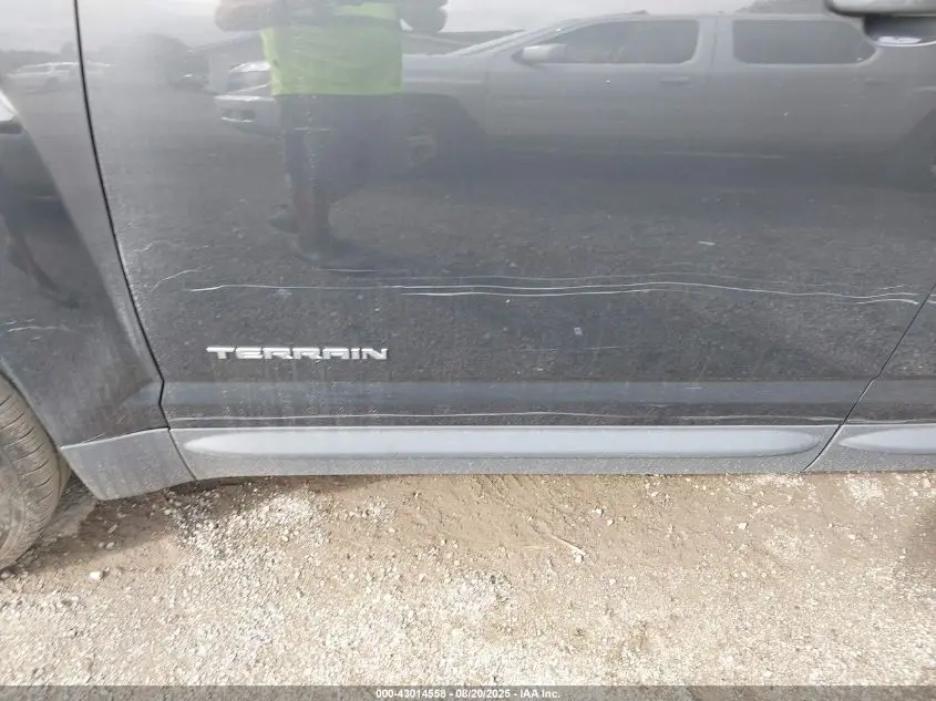 2017 GMC TERRAIN SLE-2