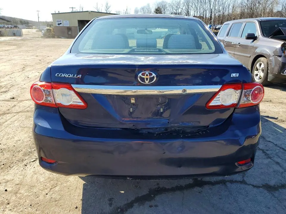 2011 TOYOTA COROLLA LE  