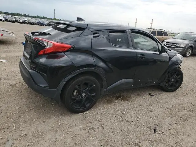 2021 TOYOTA C-HR XLE  