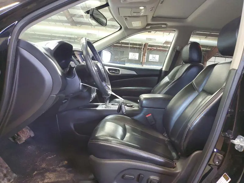 2017 NISSAN PATHFINDER SL  
