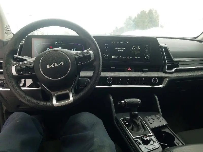 2024 KIA SPORTAGE LX  