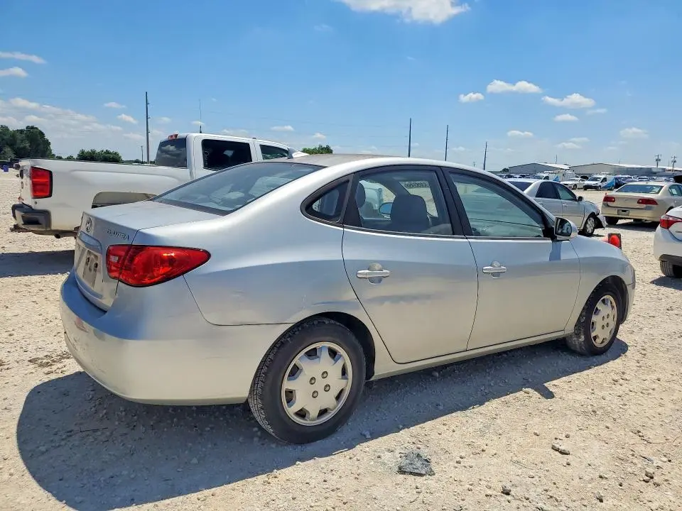 2010 HYUNDAI ELANTRA GLS  