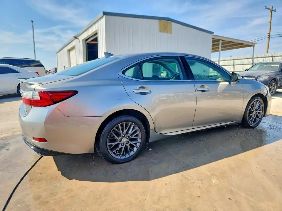 2018 LEXUS ES 350  