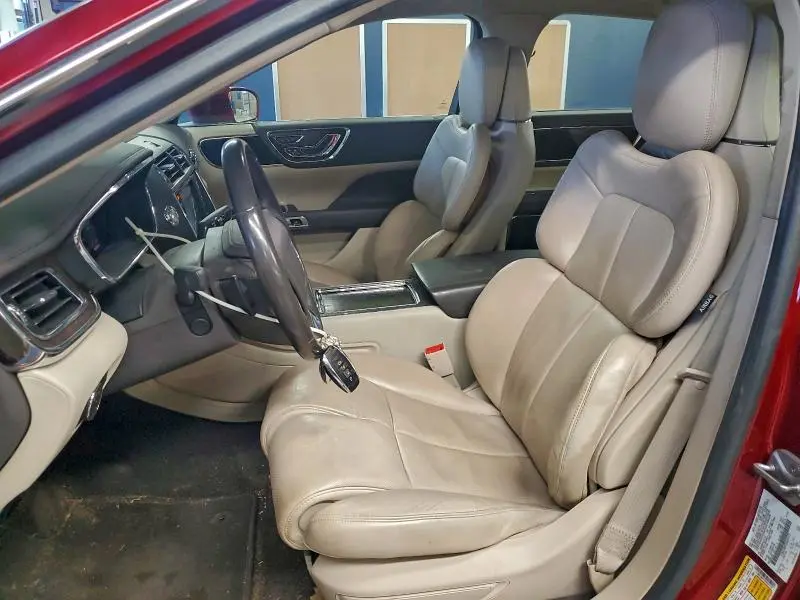 2017 LINCOLN CONTINENTAL RESERVE  