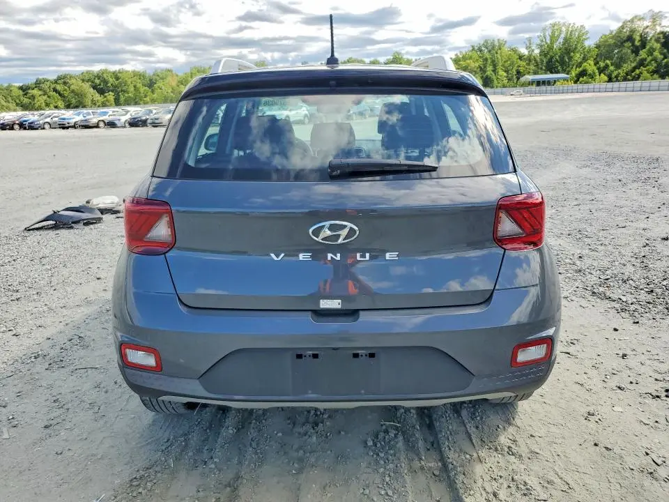 2024 HYUNDAI VENUE LIMITED  