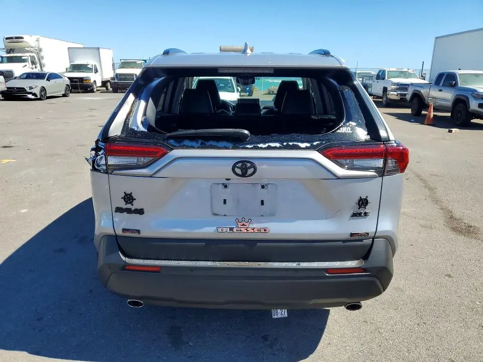 2019 TOYOTA RAV4 XLE PREMIUM  