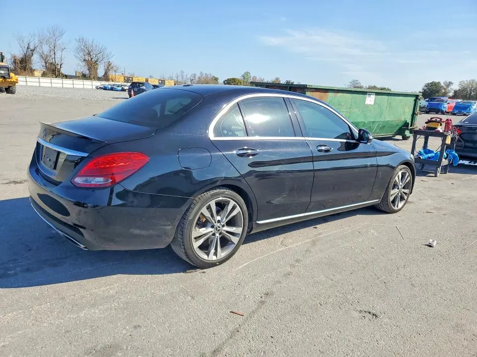 2018 MERCEDES-BENZ C 300  