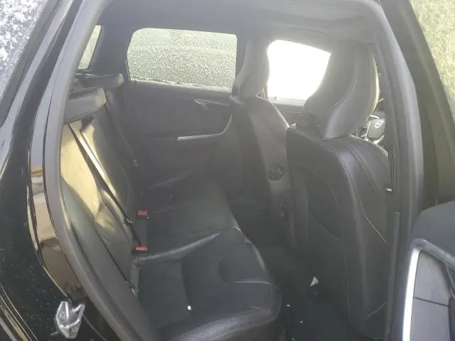 2015 VOLVO XC60 T6 PREMIER+