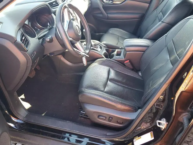 2019 NISSAN ROGUE SL  