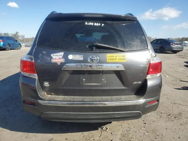 2011 TOYOTA HIGHLANDER BASE  