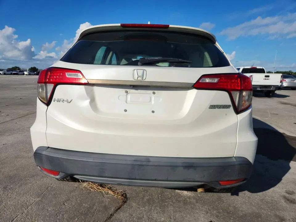 2019 HONDA HR-V LX  