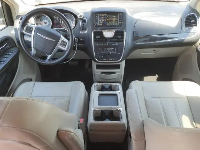 2013 CHRYSLER TOWN & COUNTRY TOURING  