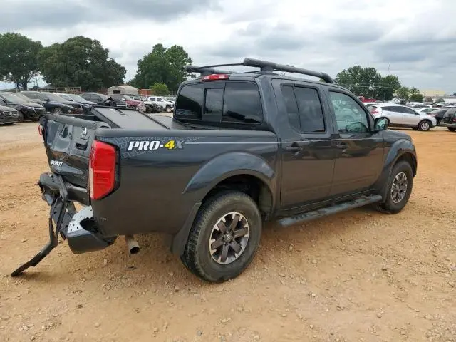 2014 NISSAN FRONTIER S  