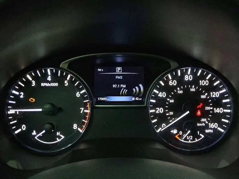 2016 NISSAN ALTIMA 2.5 SR  