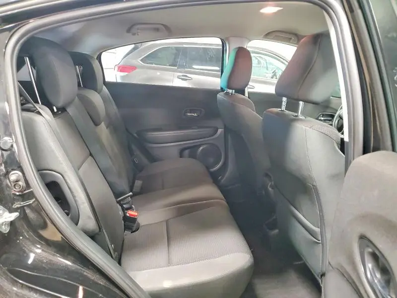 2021 HONDA HR-V LX  