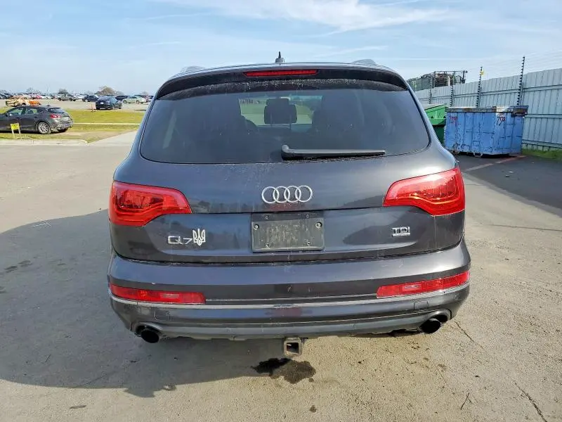 2010 AUDI Q7   