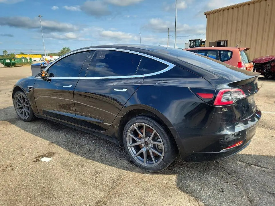 2019 TESLA MODEL 3   