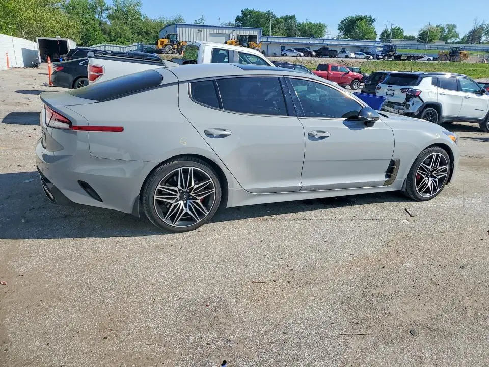 2022 KIA STINGER GT1  