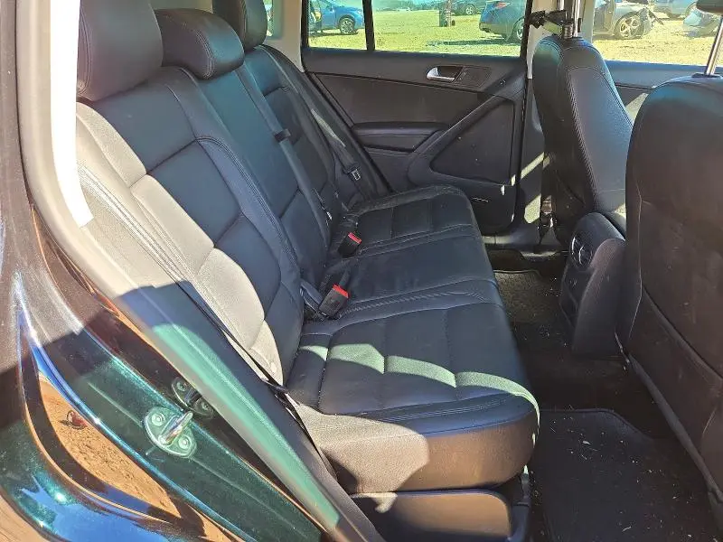 2016 VOLKSWAGEN TIGUAN S  