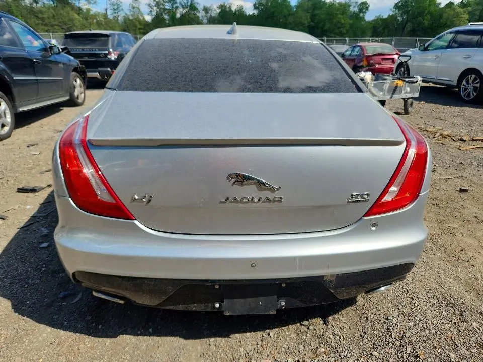2017 JAGUAR XJ   