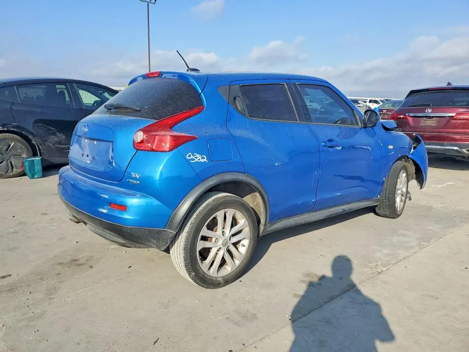 2012 NISSAN JUKE S  