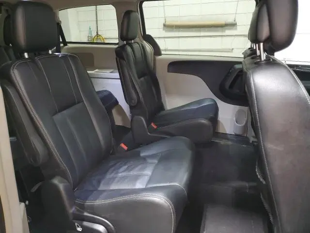 2015 CHRYSLER TOWN & COUNTRY TOURING  