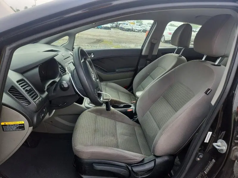 2015 KIA FORTE LX  