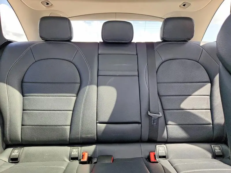2019 MERCEDES-BENZ GLC 300  