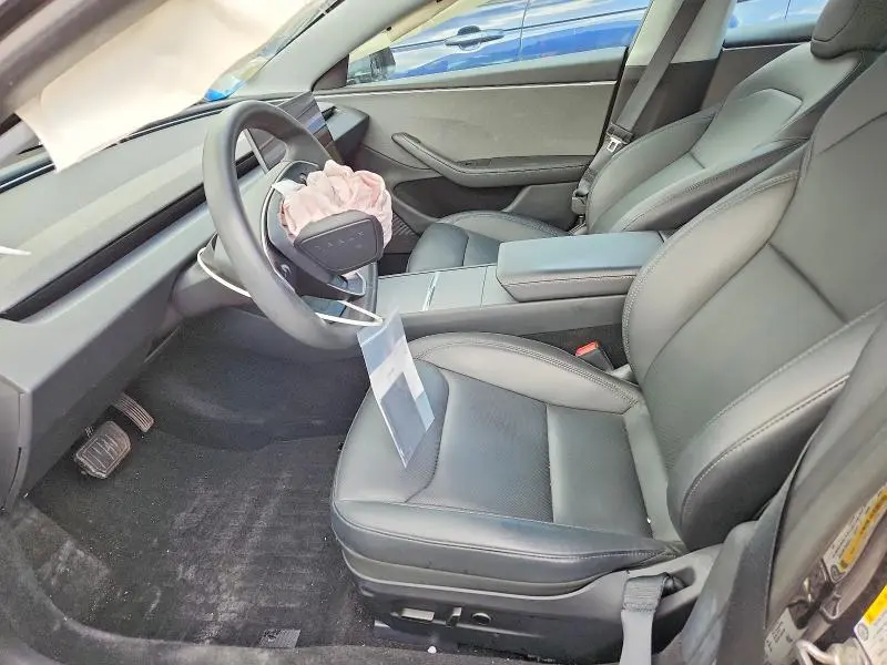 2024 TESLA MODEL 3   