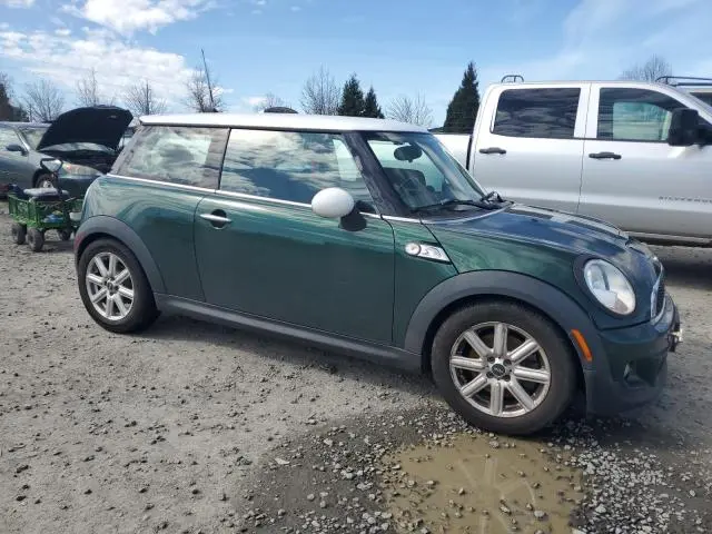 2011 MINI COOPER S