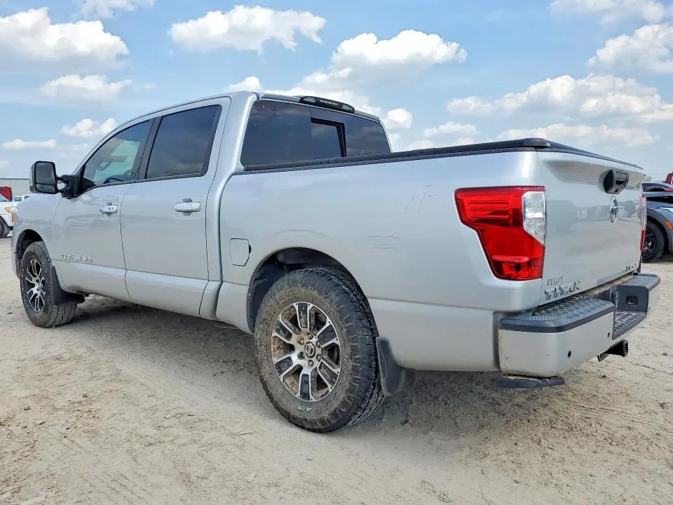 2020 NISSAN TITAN SV  