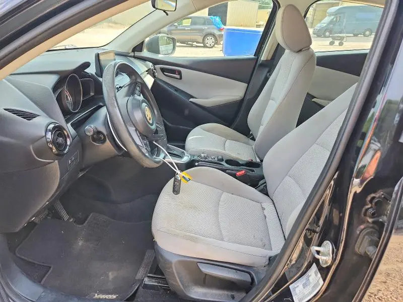 2019 TOYOTA YARIS L  