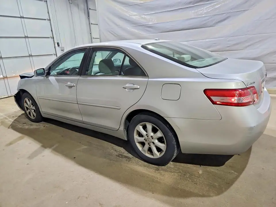 2011 TOYOTA CAMRY   